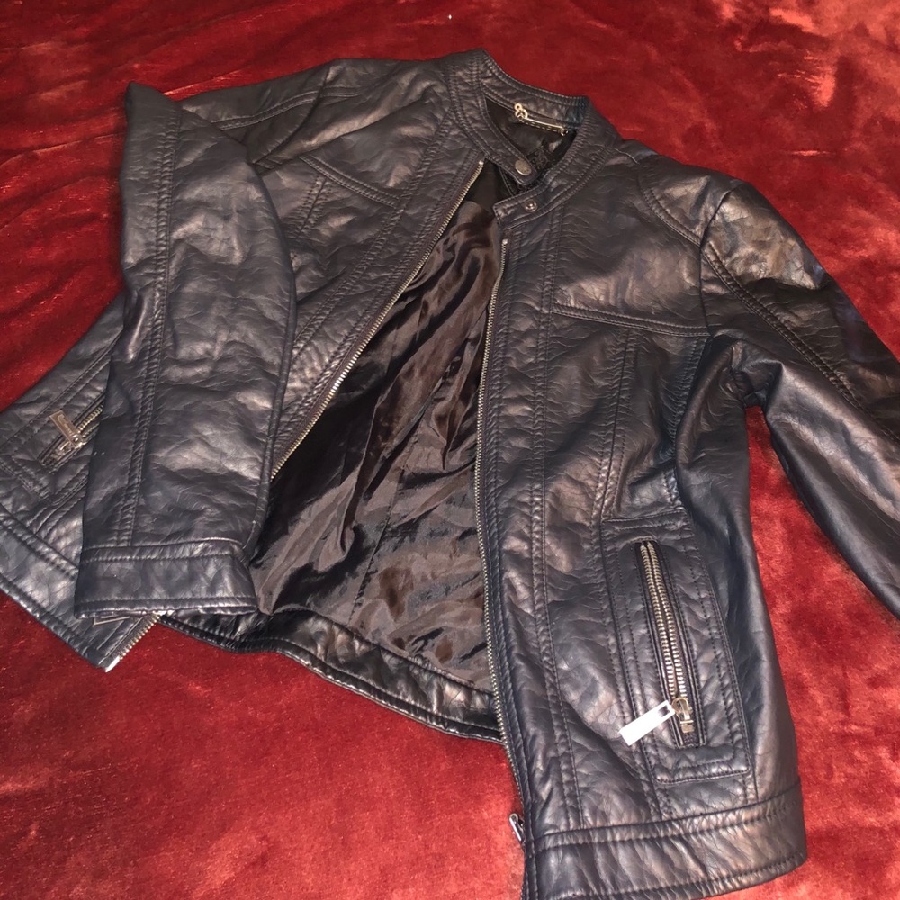Leather jacket !